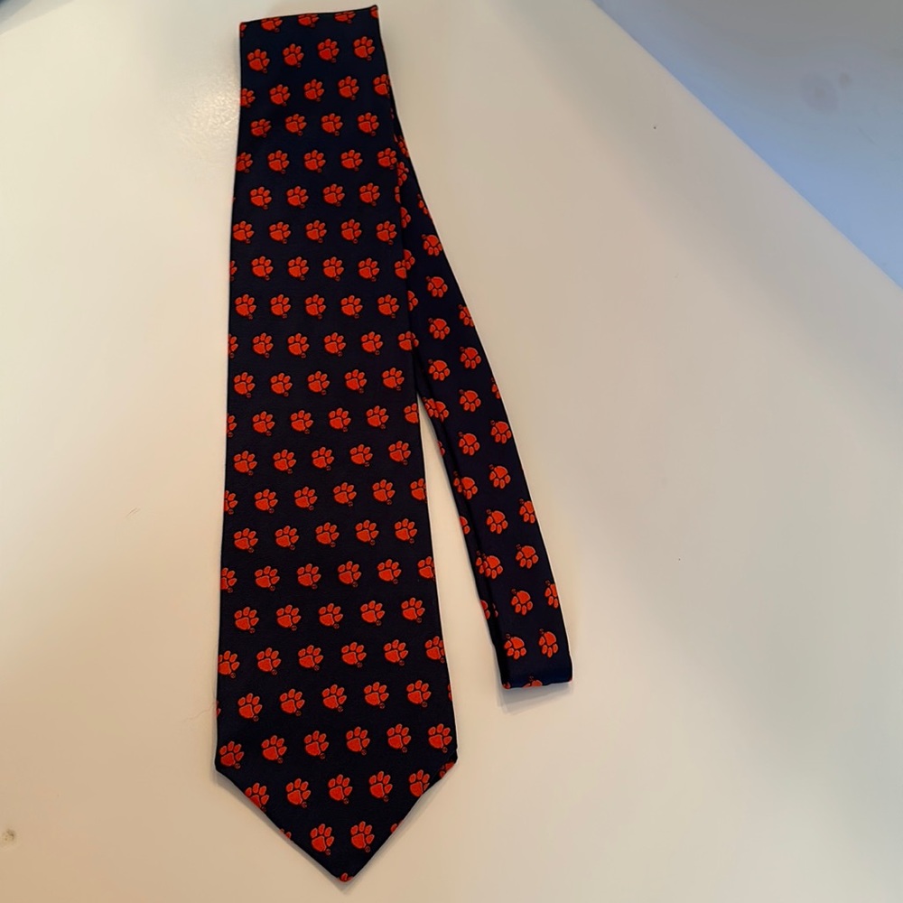 Clemson University Tiger Paw Tie